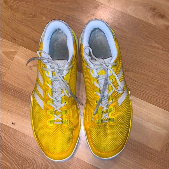 Adidas PROtection sports shoes yellow size 11.5